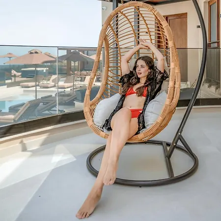 Luxenia, Walk To Town & Skyline Views By Etouri Вілла Ретимно (Крит)