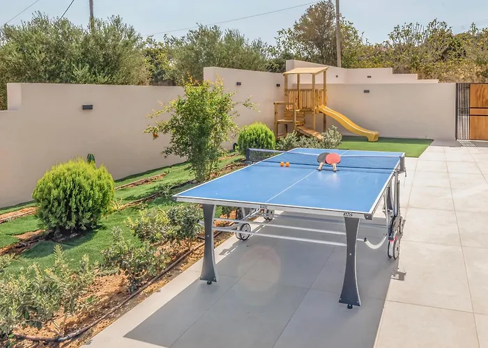 Βίλα Luxenia, Walk To Town & Skyline Views By Etouri Ρέθυμνο