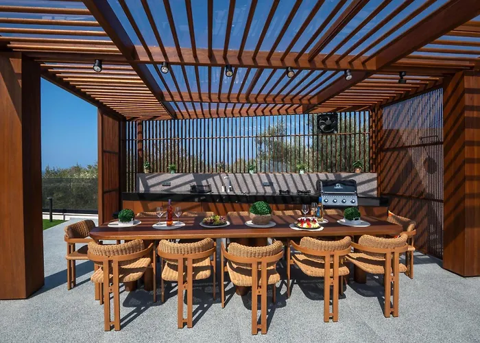 Βίλα Luxenia, Walk To Town & Skyline Views By Etouri Ρέθυμνο