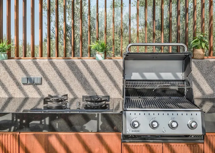 Βίλα Luxenia, Walk To Town & Skyline Views By Etouri Ρέθυμνο