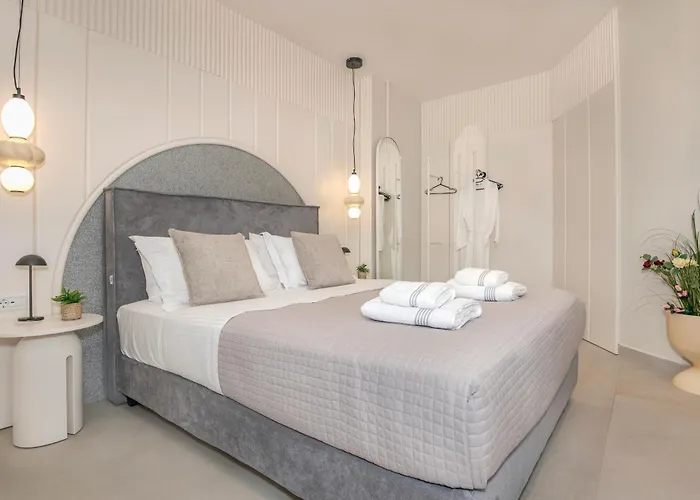 Βίλα Luxenia, Walk To Town & Skyline Views By Etouri