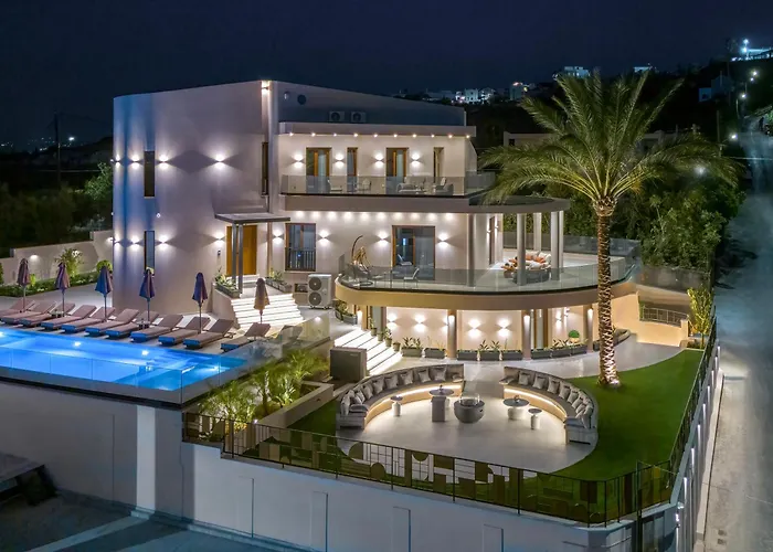 Luxenia, Walk To Town & Skyline Views By Etouri Βίλα Ρέθυμνο