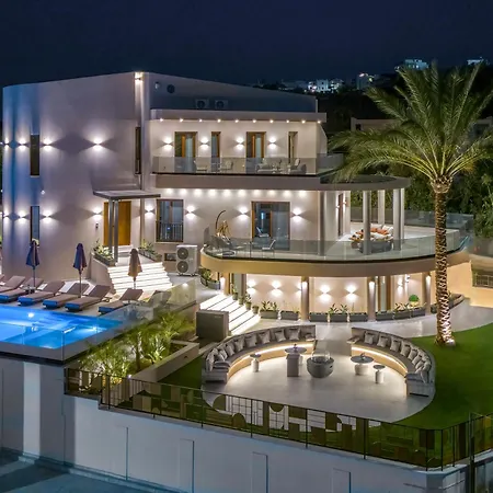 Luxenia, Walk To Town & Skyline Views By Etouri Villa Rethimnon