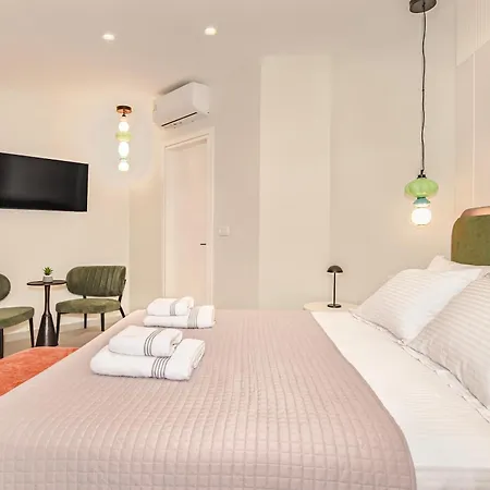 Luxenia, Walk To Town & Skyline Views By Etouri * Réthymnon